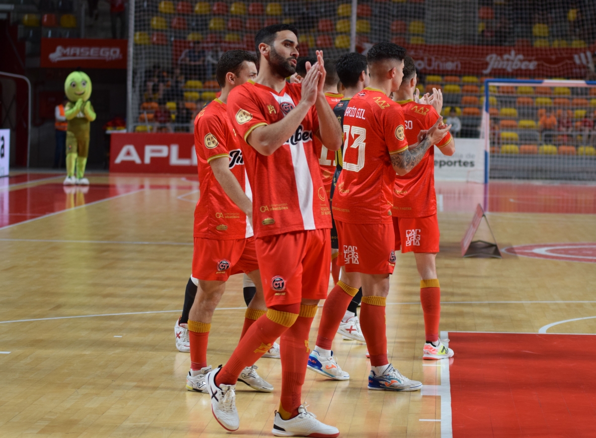  - Foto: JIMBEE CARTAGENA