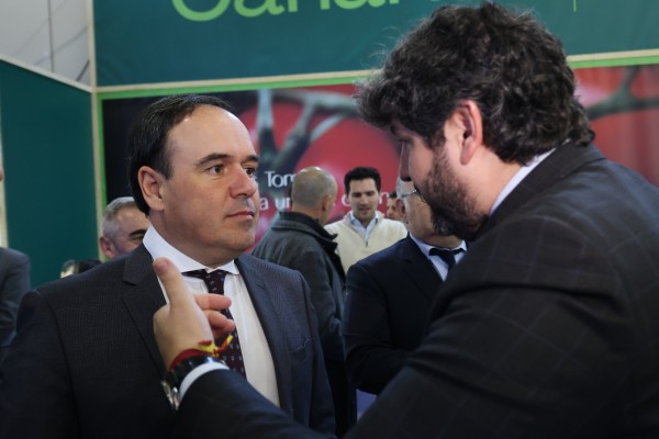 López Miras y Pérez Llorca unirán sus fuerzas contra el recorte al Trasvase en una cumbre en Pilar de la Horadada 
