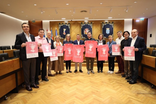 Burriana presenta la carrera solidaria 'X Cursa de les Dones' en apoyo a la lucha contra el cáncer de mama