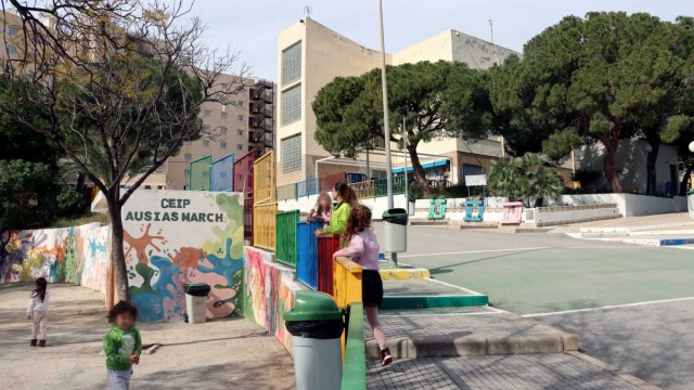 Benidorm plantea incrementar en 600.000 euros la reforma del Ausiàs March: incluye placas solares y climatización