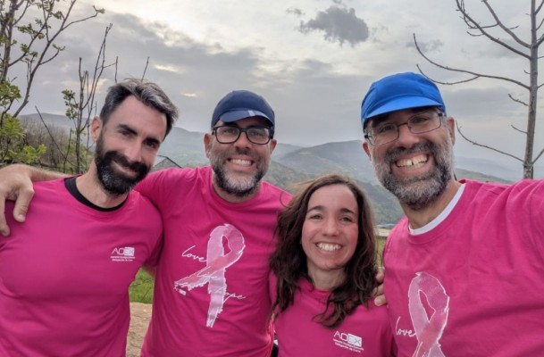Alejandro Porto entra en Galicia tras más de 400 kilómetros en su Camino de Santiago para visibilizar el glioblastoma