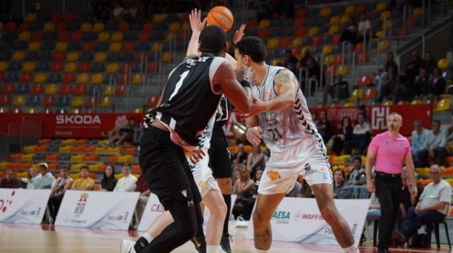 El Caesa Cartagena vuelve a complicarse la salvación al caer por 64-78 ante el Zamora