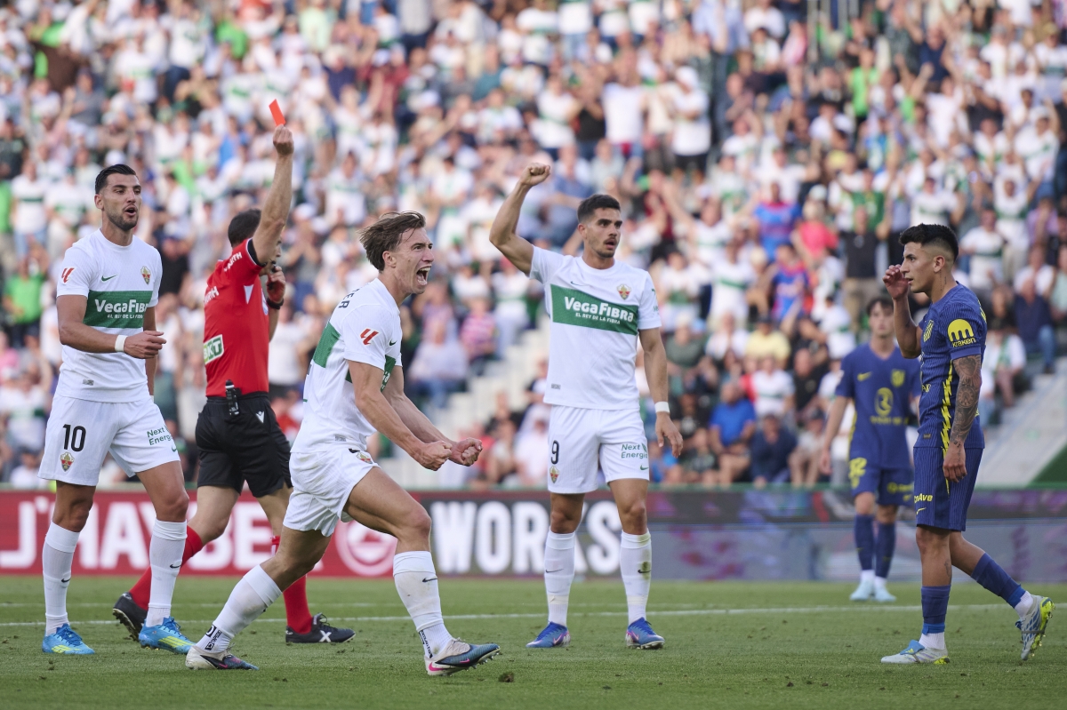Affengruber celebra la roja a Almada