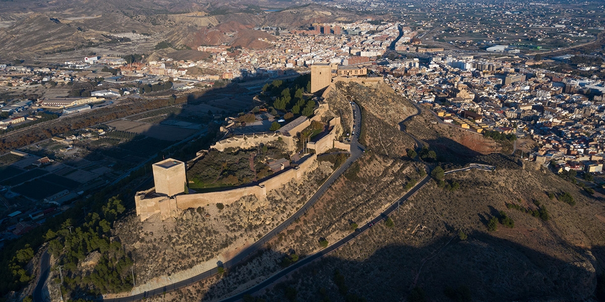 Un recorrido por el Valle del Guadalentín: entre fortalezas medievales y el corazón de Sierra Espuña
