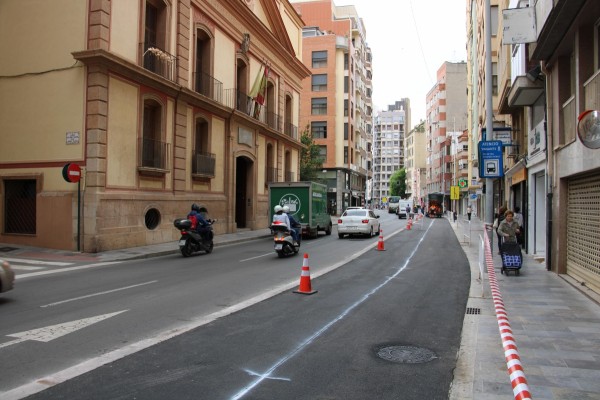 La segunda fase de la renovación del bucle central del Tram avanza: Gobernador recupera los dos carriles
