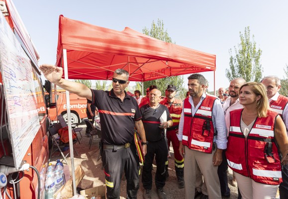 Estabilizado el incendio de Benasau tras afectar 270 hectáreas y movilizar a 330 efectivos
