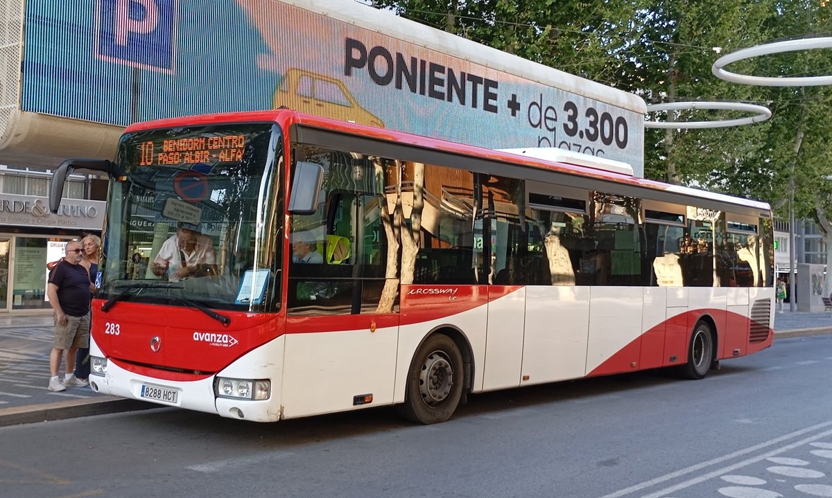 Benidorm saca un contrato de emergencia del bus interurbano tras la supresión de líneas de la Generalitat