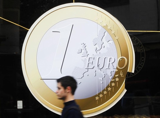 El euro se cambia por encima de 1,17 dólares pese a la aversión al riesgo