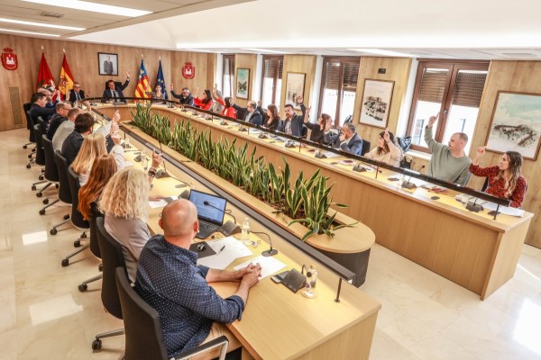Elda plantea utilizar sistemas inteligentes para el acceso a la Zona Bajas de Emisiones y a las zonas peatonales 