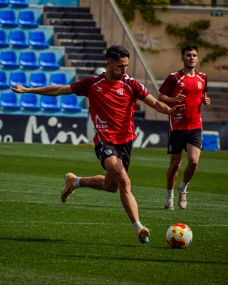 El CD Eldense busca la octava victoria consecutiva