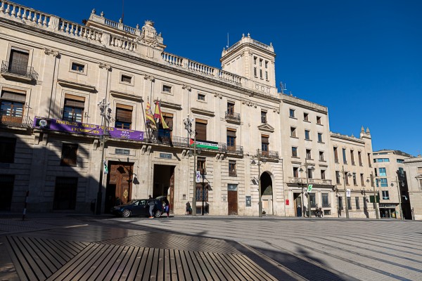 Alcoy contrata a Esdal para retirar y tratar el amianto de siete instalaciones municipales