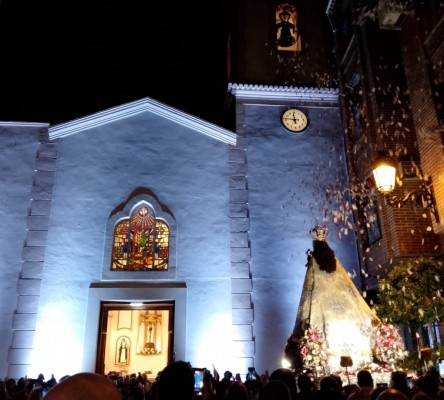 Torreagüera se emociona con el regreso de la Virgen de la Fuensanta 32 años después