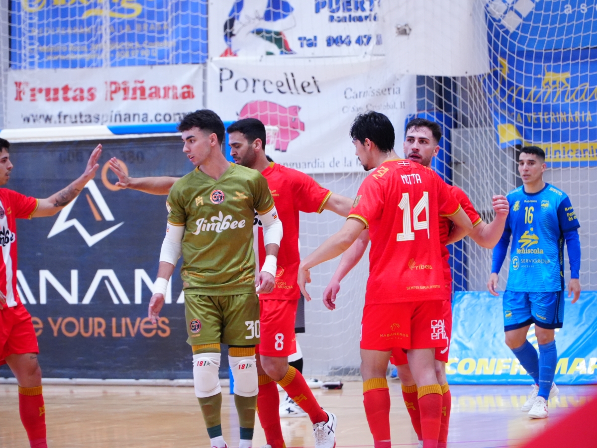  - Foto: JIMBEE CARTAGENA