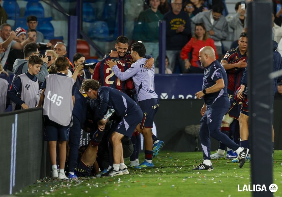 El Levante UD necesita seguir en el camino de la victoria para salvarse