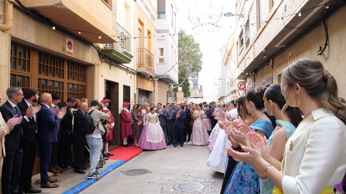 Vila-real inicia la cuenta atrás para las fiestas con el pregón y la imposición de bandas a la corte