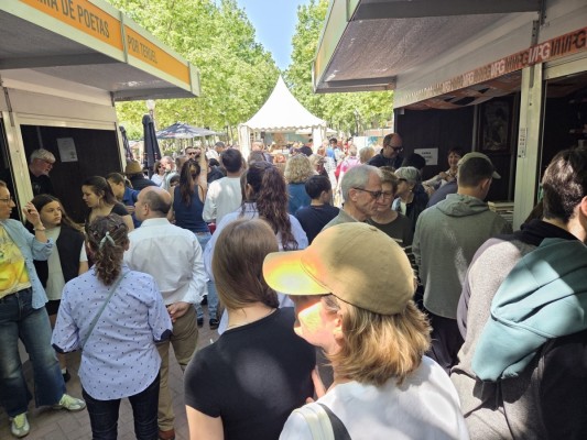El castellonense Eloy Moreno y 'El Principito' aterrizan en la jornada dominical de la Feria del Libro