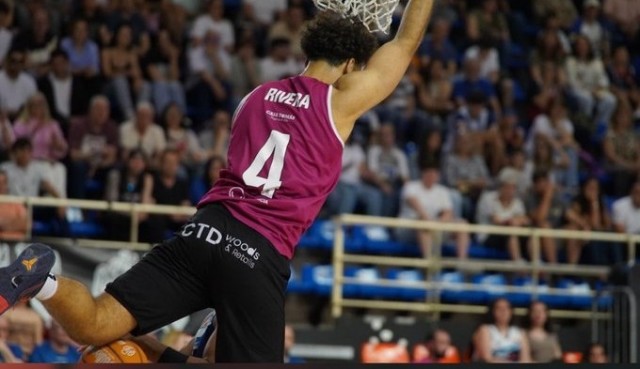 El Caesa pierde en Fuenlabrada por 91-82 y roza el descenso en Primera FEB