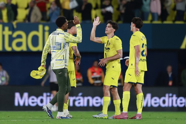 Dos caras de la misma moneda en el derbi autonómico: un Villarreal en busca de récords recibe a un Levante que lucha por la permanencia