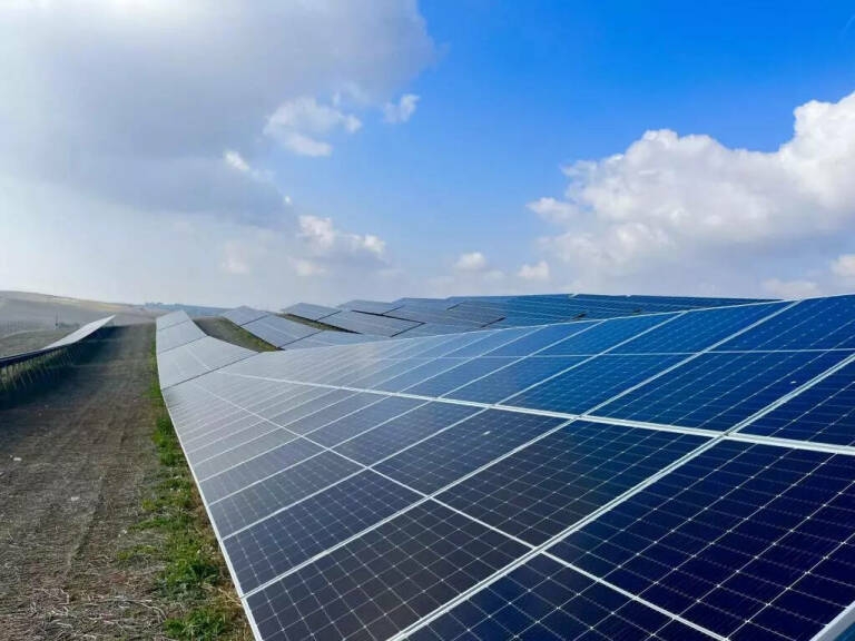 El auge de las microplantas solares en Castellón: Medio Ambiente tramita 46 instalaciones en 25 municipios