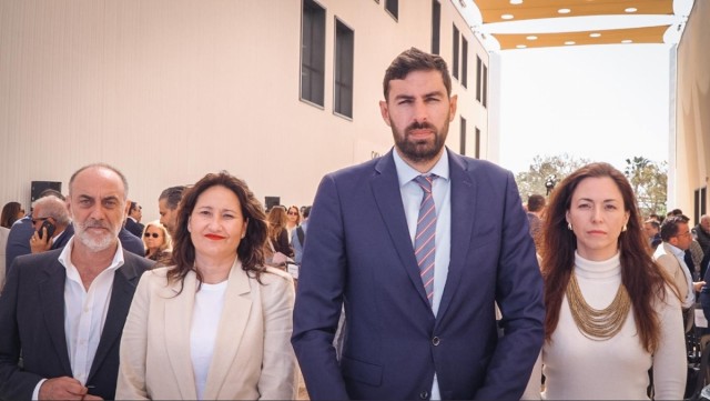 Antelo y Virginia Martínez advierten de que el pacto de PP y Vox en Aragón no incluye el trasvase del Ebro