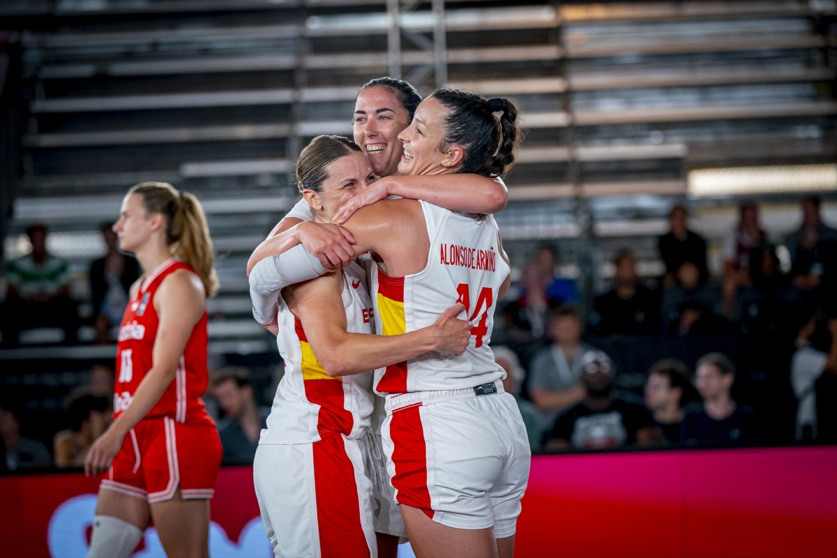 Vega Gimeno y Sandra Ygueravide, nueva coordinadora y seleccionadora femenina 3x3