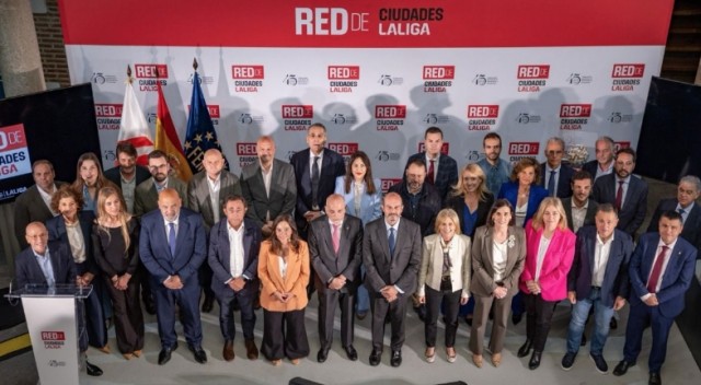 La FEMP y Laliga lanzan una red de ciudades para combatir la violencia y el odio en el deporte