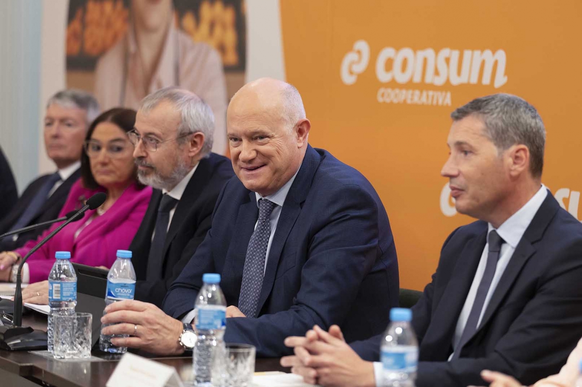 Consum eleva sus ventas hasta los 5.163,6 millones, un 9,7% más, y gana 122, un 12,3% más