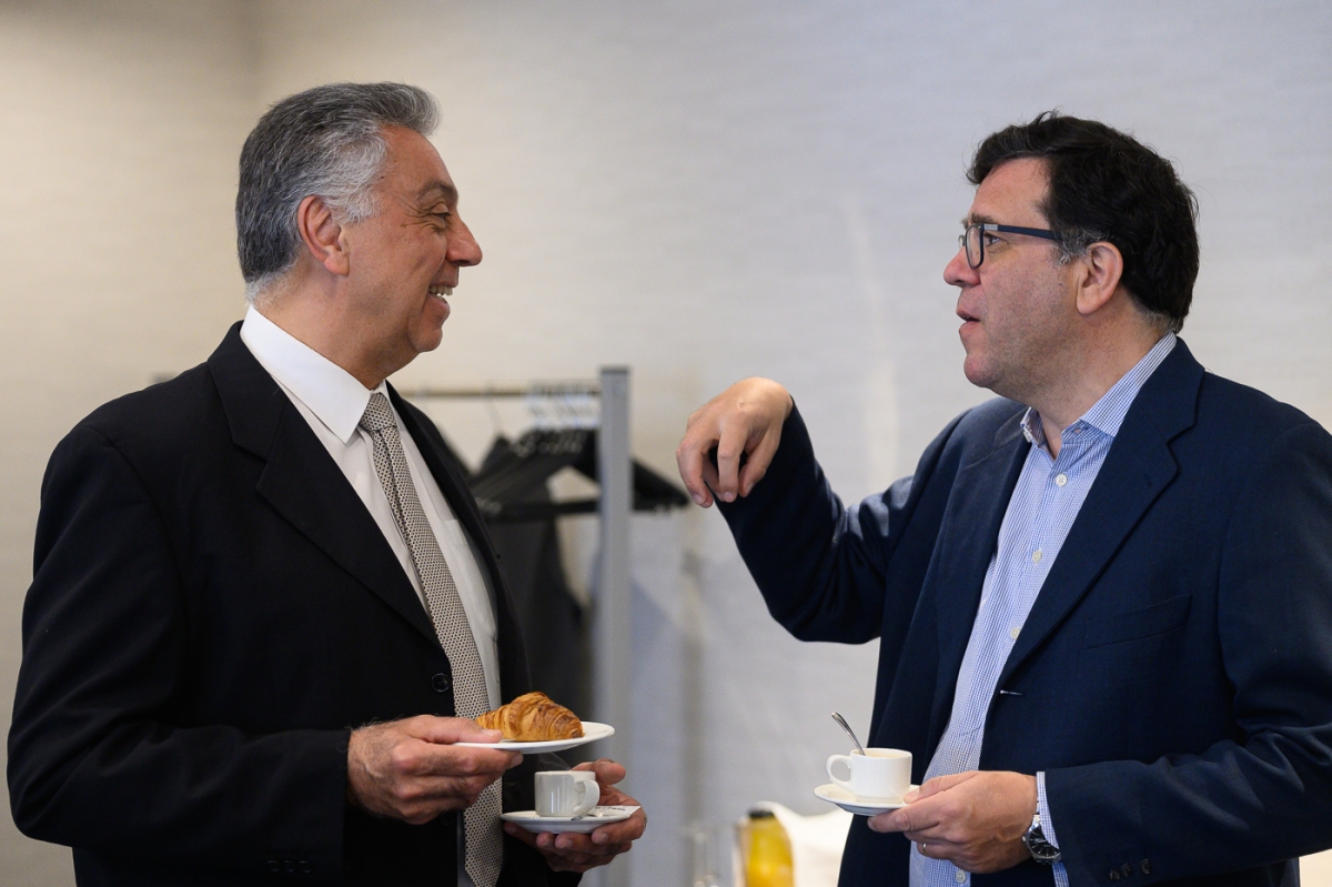 El desayuno Foro Plaza sobre 'Industria y ciberseguridad, una alianza para tiempos de incertidumbre', en imágenes