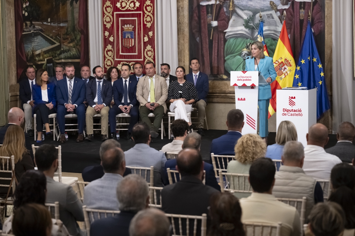 Cumbre de alcaldes en Castellón: Barrachina defiende su política útil frente a retos como agua, despoblación o defensa del litoral