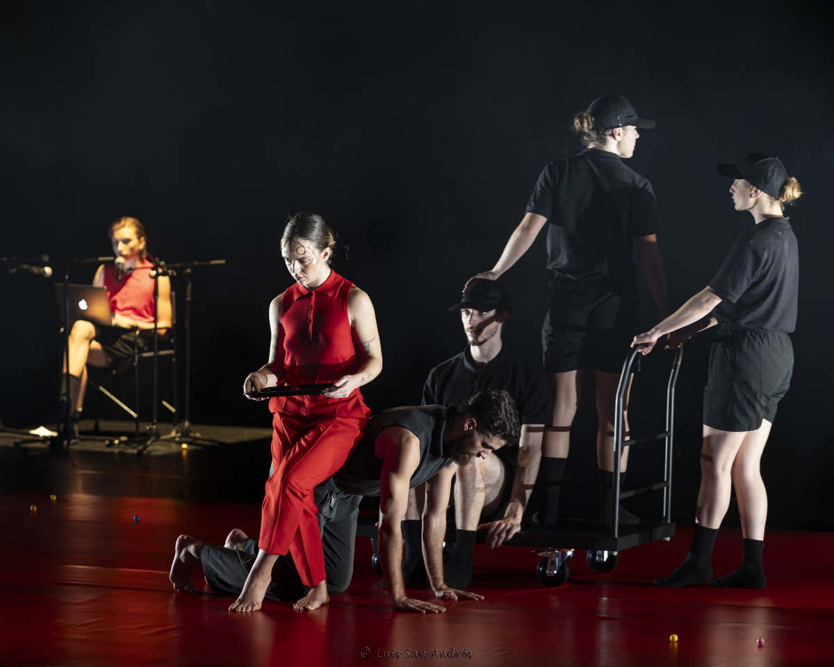 Carla Sisteré presenta Virtual sandness