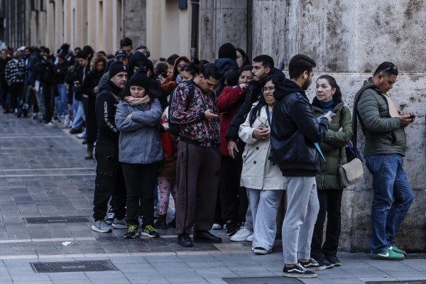 Alicante se abre a incorporar personal para atender el proceso de regularización de migrantes
