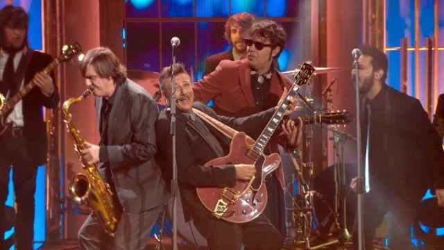 La Banda de Late Motiv homenajea a The Beatles en el Roig Arena