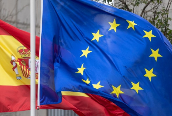 Bruselas amenaza con llevar a España ante el TJUE por no aplicar las normas antiblanqueo sobre criptoactivos