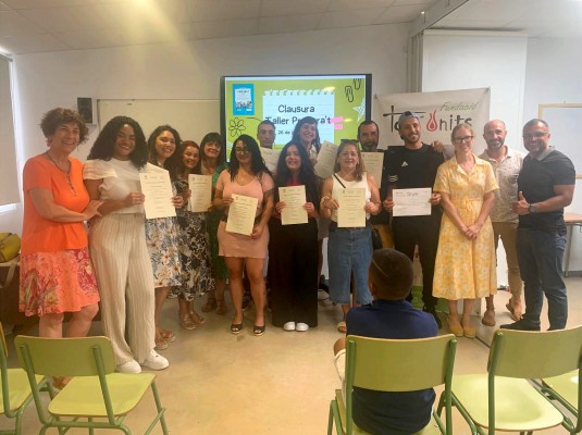 Vila-real forma a 26 persones en matèria laboral i social amb el taller de la Fundació Tots Units