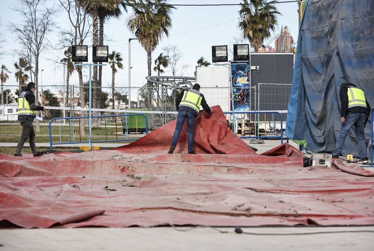 La jueza procesa a un ingeniero y los dueños del hinchable de Mislata en el que murieron dos niñas en 2022