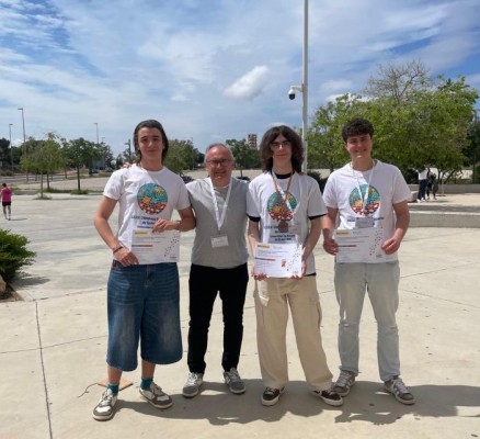 La Región de Murcia obtiene tres reconocimientos en la fase nacional de la Olimpiada de Química