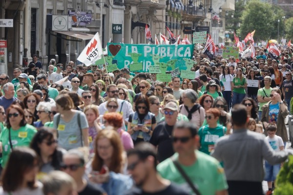 Los profesores valencianos acuerdan una huelga indefinida a partir del 11 de mayo