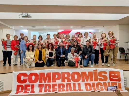Las cigarreras y sus familias crearán una asociación por la memoria obrera de las mujeres alicantinas