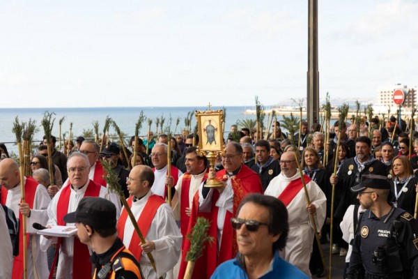 Cultura promueve un plan de salvaguarda para proteger la Romería de Santa Faz como BIC