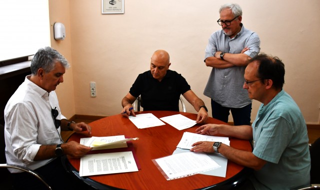 La UPV recibe oficialmente el edificio Bambú en Alcoy para convertirlo en Parque Científico