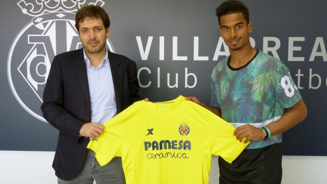 El Villarreal presentará hoy a Akram Afif