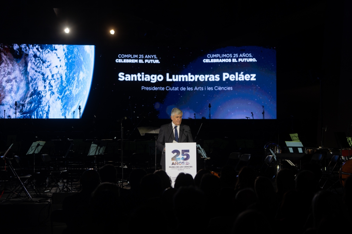 Santiago Lumbreras sigue al frente de Cacsa cinco meses después de su cese en el Consell
