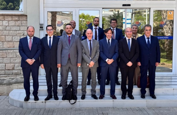 El Puerto refuerza la alianza comercial con Argelia con una visita institucional de su gobierno