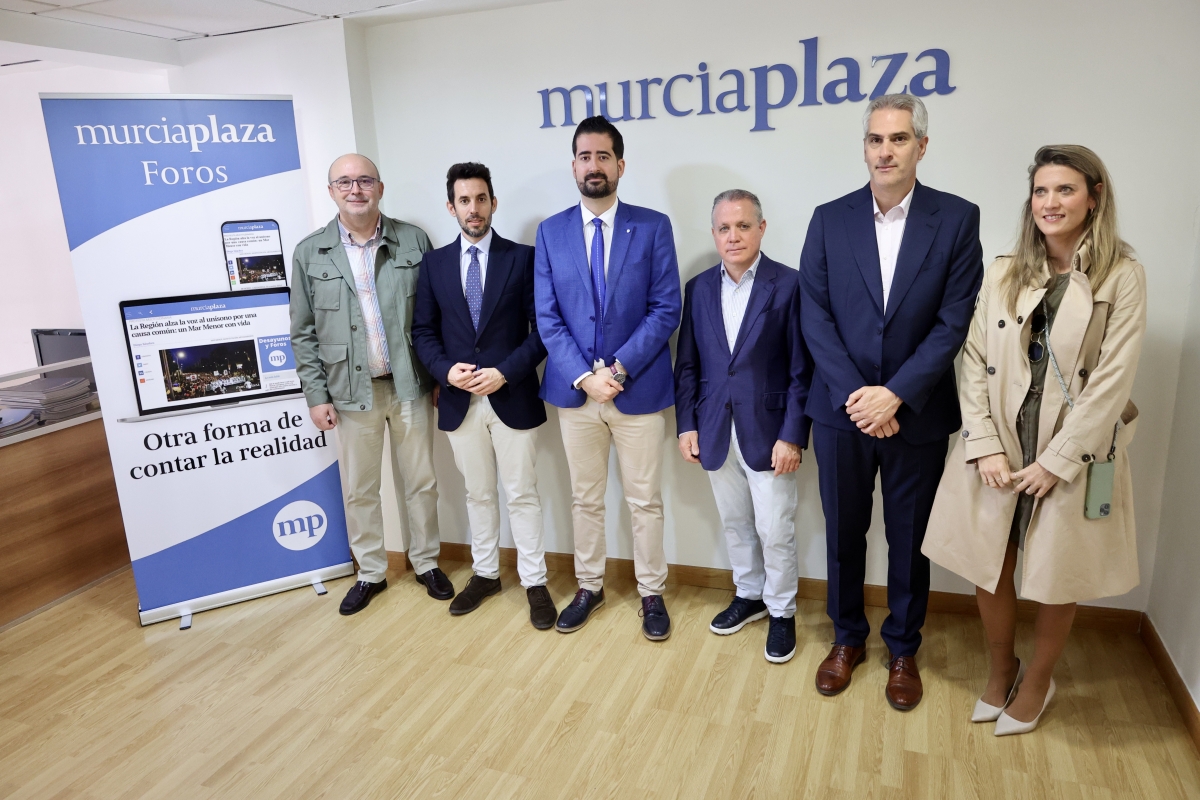 Todas las imágenes del foro sobre los nuevos retos sobre el mercado inmobiliario en la Región de Murcia