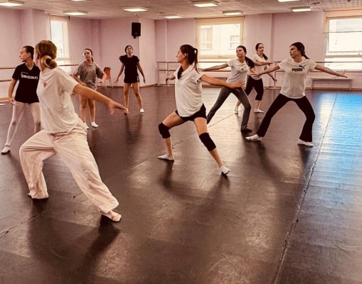 El Centre Municipal de les Arts de Burriana abre el periodo de renovación de matrículas y preinscripción 