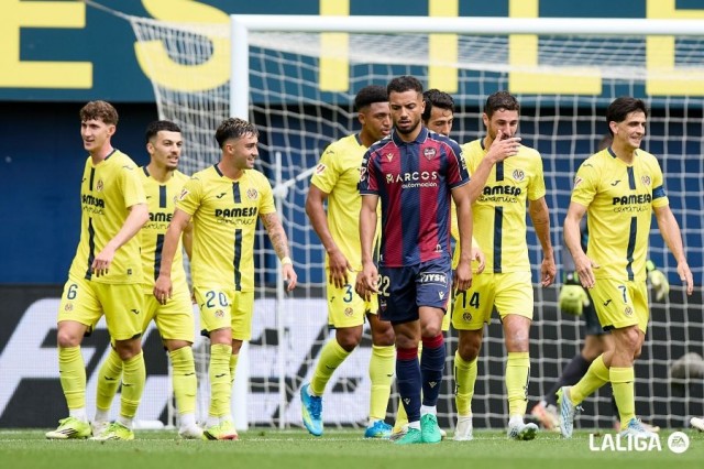 El Levante se lleva una 'manita' del Villarreal y da un paso atrás en la pelea por la permanencia