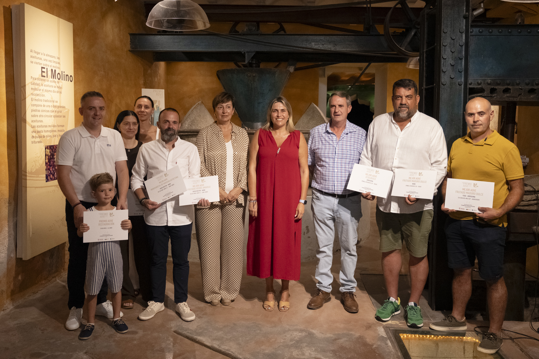 Diputación distingue la calidad del aceite de oliva de Castellón con la entrega de los premios Aove