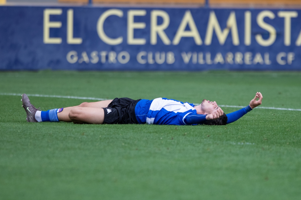 El Hércules CF se despide de la fantasía del 'play-off' y vuelve a mirar hacia abajo