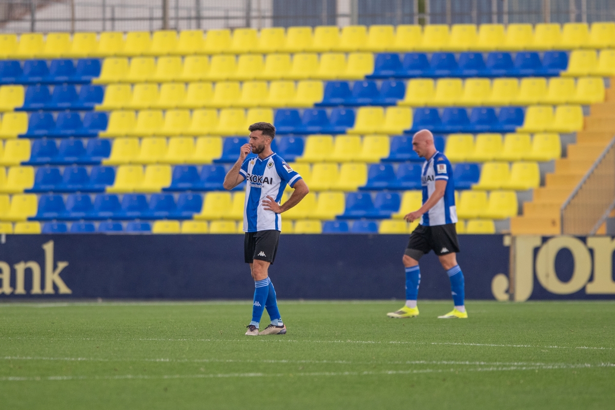 El Hércules CF no puede con un filial del Villarreal CF que jugó con el freno de mano echado