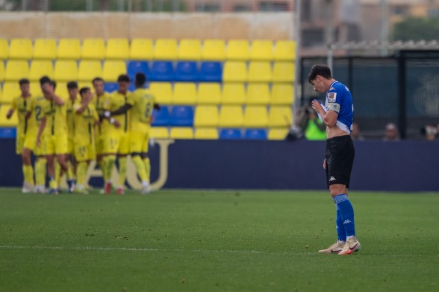 El Hércules CF también encuentra la forma de perder a su capitán